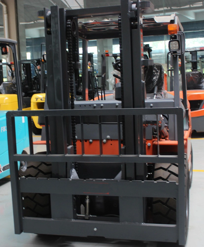 China 7 Ton Diesel Min Forklift Truck Triple Mast, 4.5m, 5m, 6m Mast Cushion Tyre